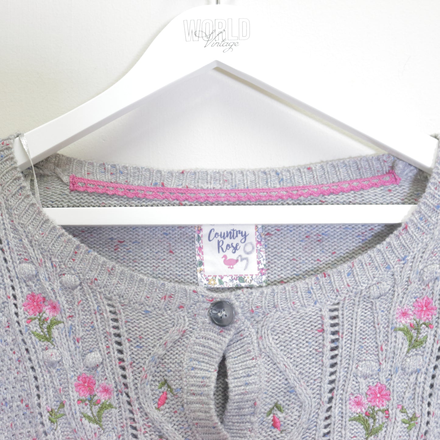 Vintage Country Rose wooven sweater in grey. Best fits L