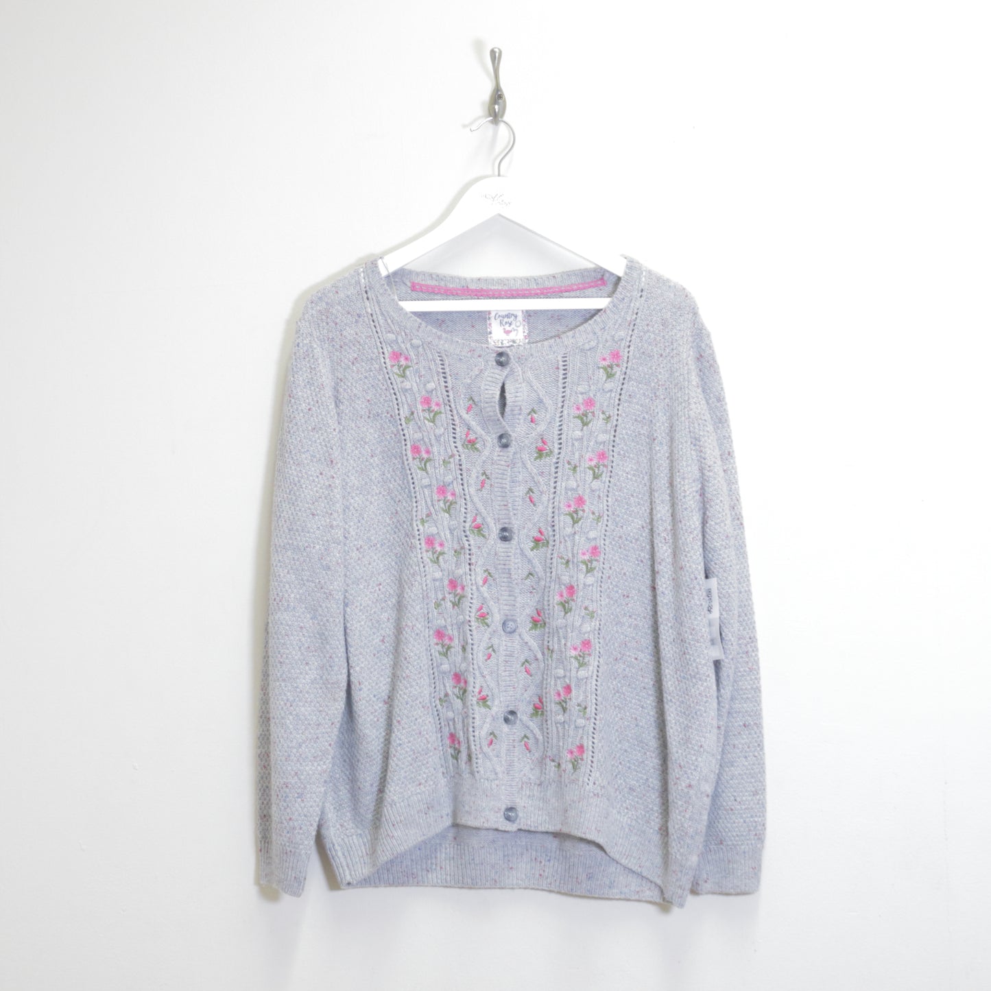 Vintage Country Rose wooven sweater in grey. Best fits L