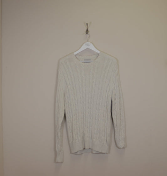 Vintage M&S sweater in white. Best fits L