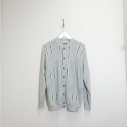 Vintage Unbranded sweater in grey. Best fits M