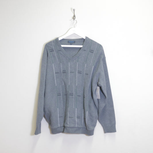 Vintage Carson sweater in grey. Best fits L