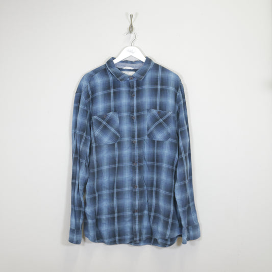 Vintage Ultimate Flannel shirt in striped blue. Best fits XXL