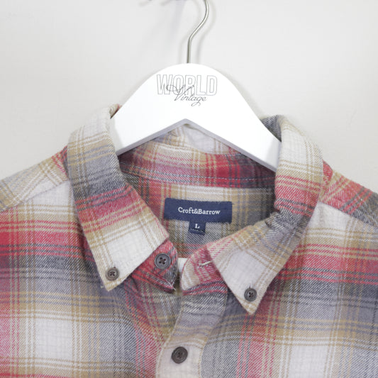 Vintage Croft&Barrow shirt in striped grey. Best fits L