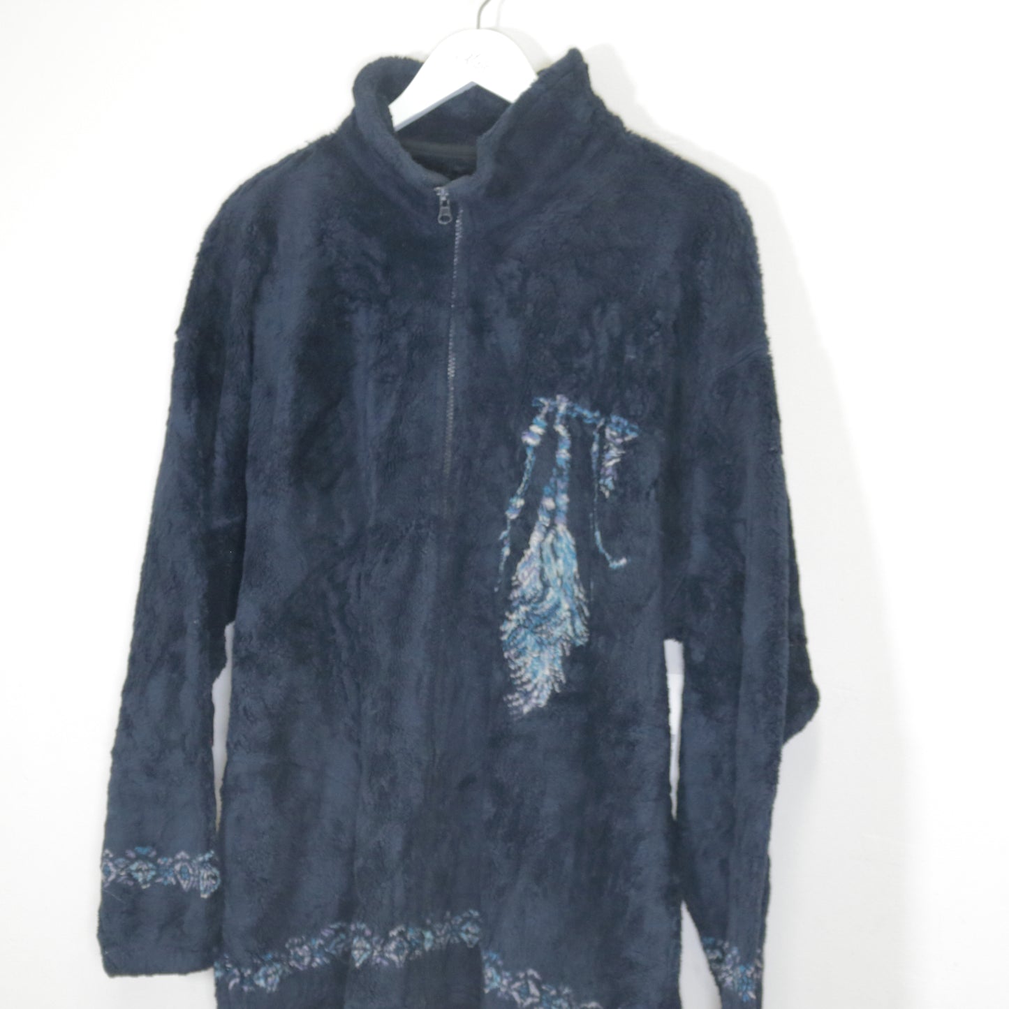 Vintage Bear Ridge fleece in blue. Best fits L