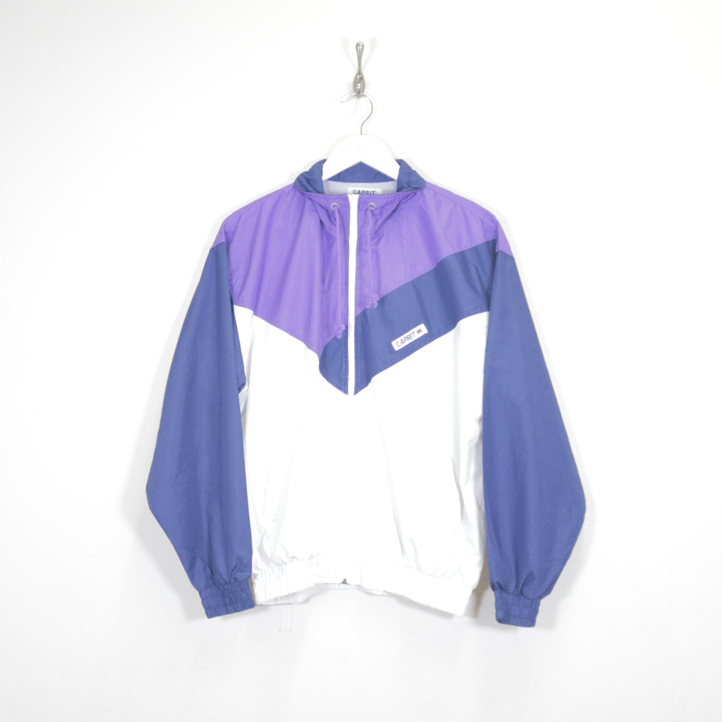 Vintage Caprit shell jacket in blue and purple. Best fits M