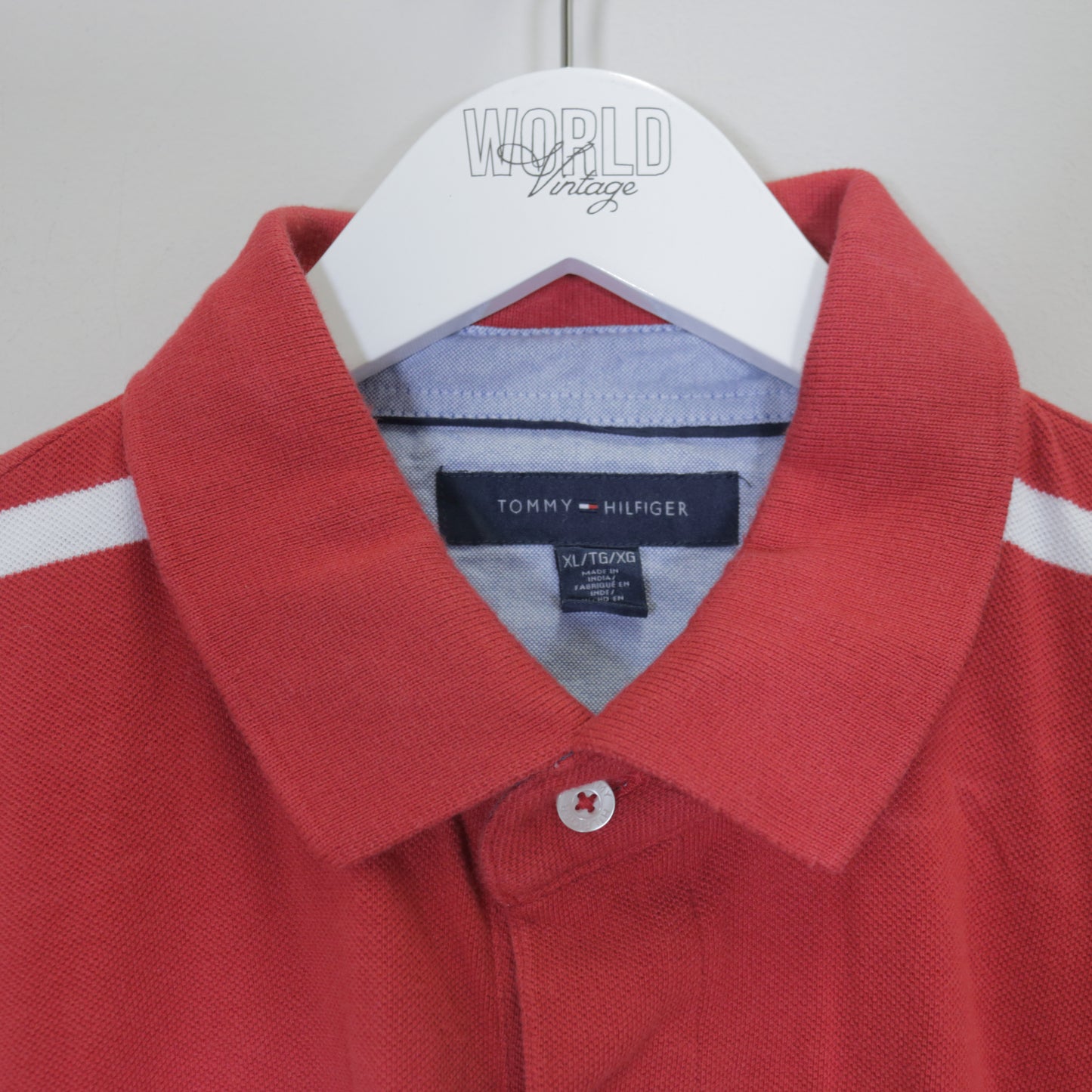 Vintage Tommy Hilfiger shirt in red. Best fits XL