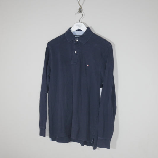 Vintage Tommy Hilfiger shirt in blue. Best fits M