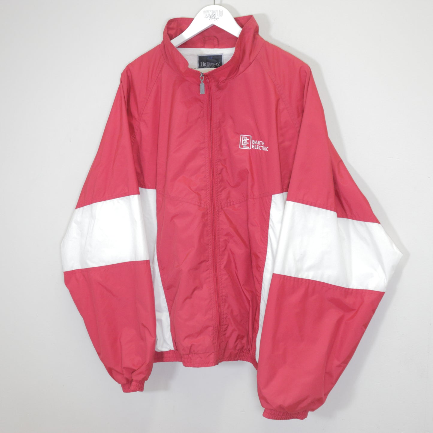 Vintage Holloway jacket in red. Best fits XXL