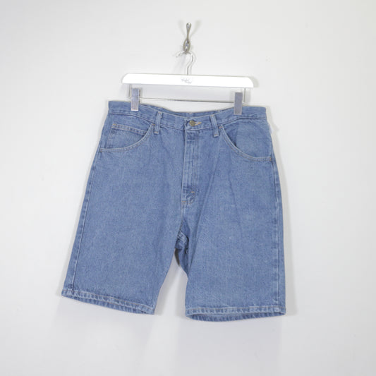 Vintage Wrangler denim shorts. Best fits W36