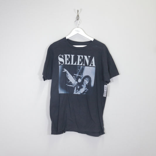 Vintage Selena band tee in black. Best fits L