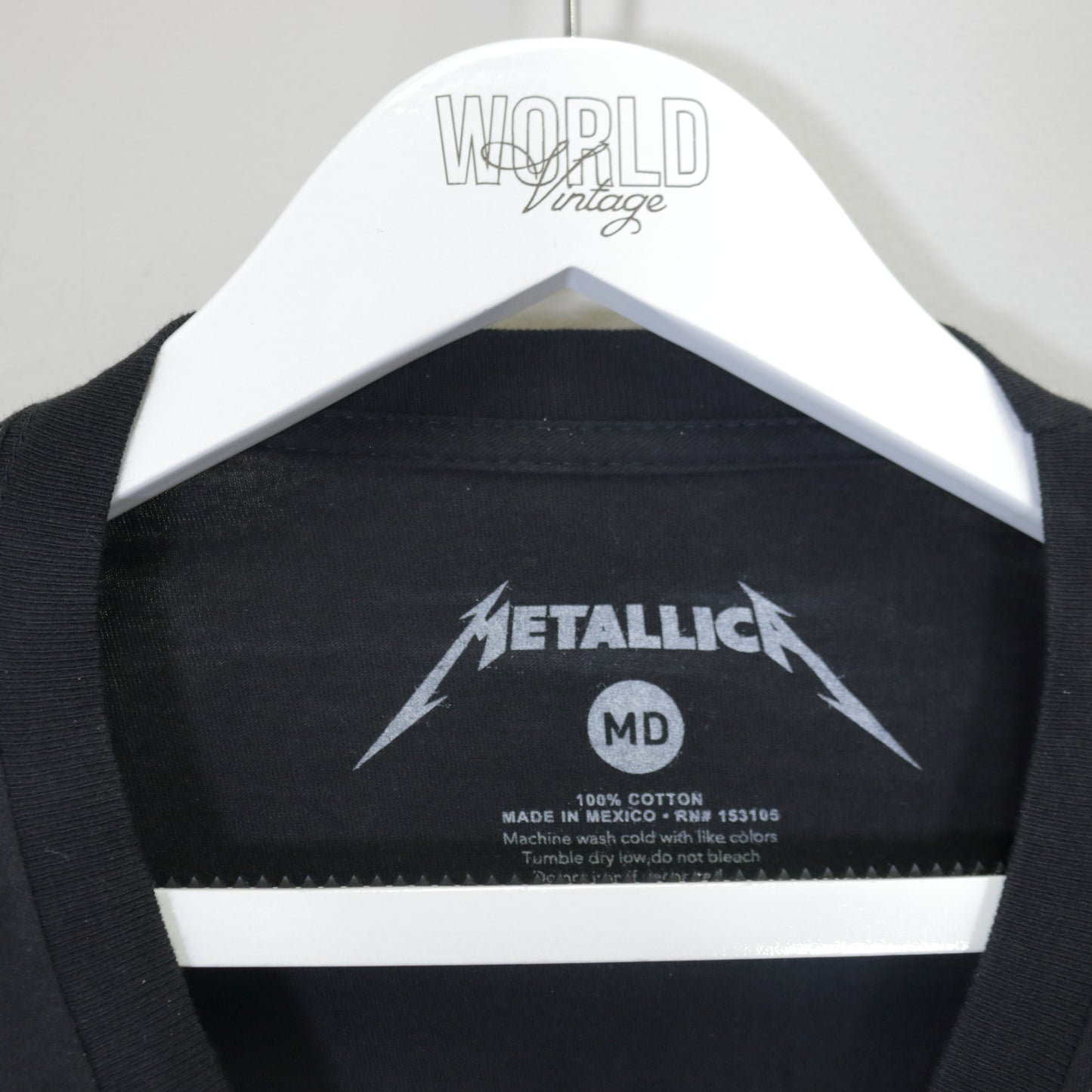 Vintage Metallica band tee in black. Best fits M