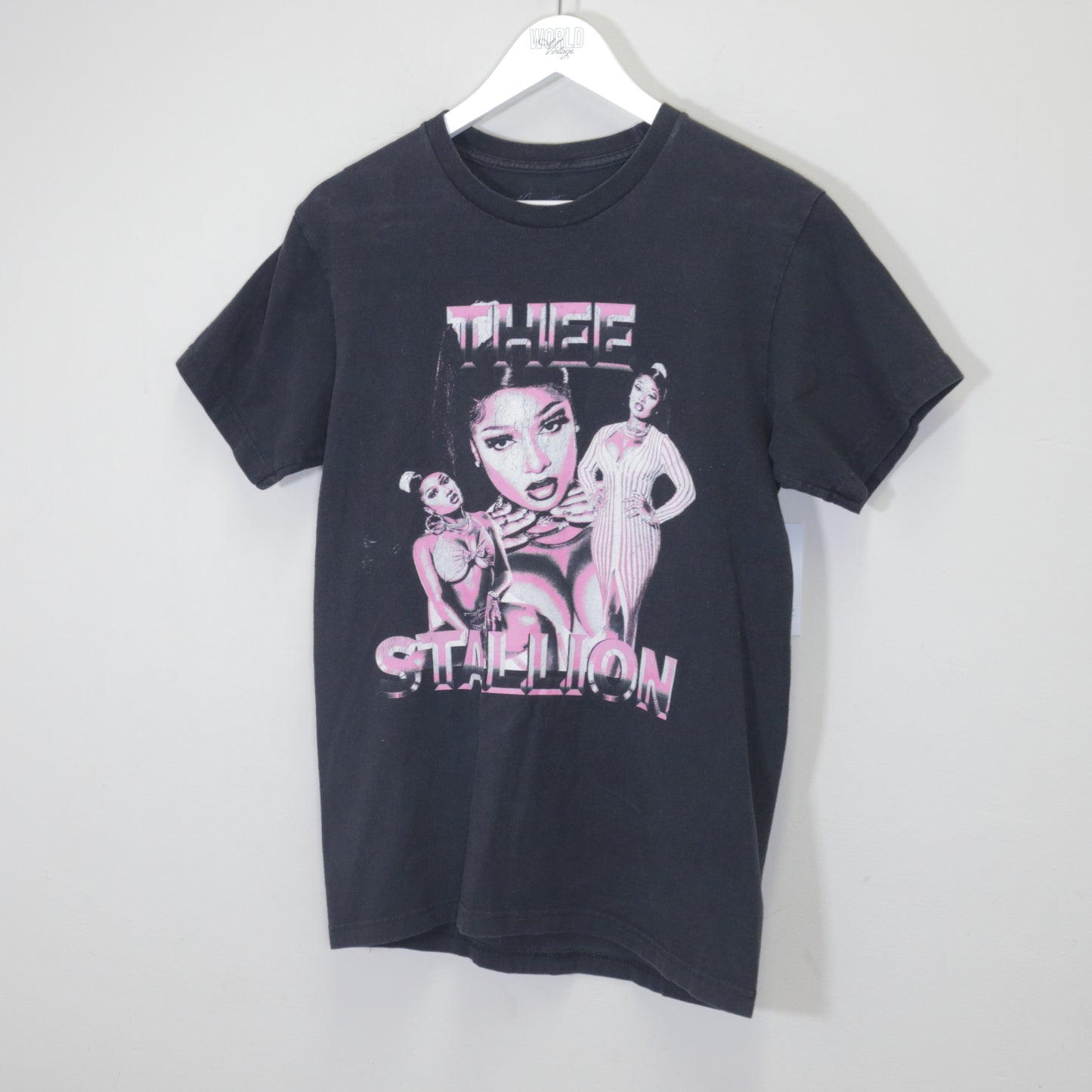 Vintage Selena band tee in black. Best fits XL