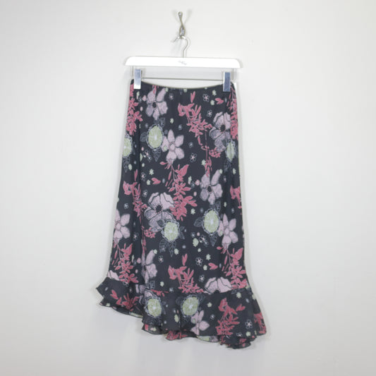 Vintage Nathalie B skirt in black. Best fits W24