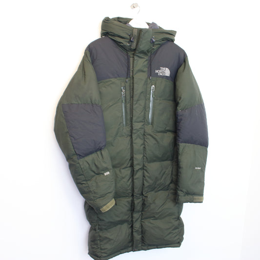 Vintage The North Face 800 hooded puffer jacket in green and black. Best fits M