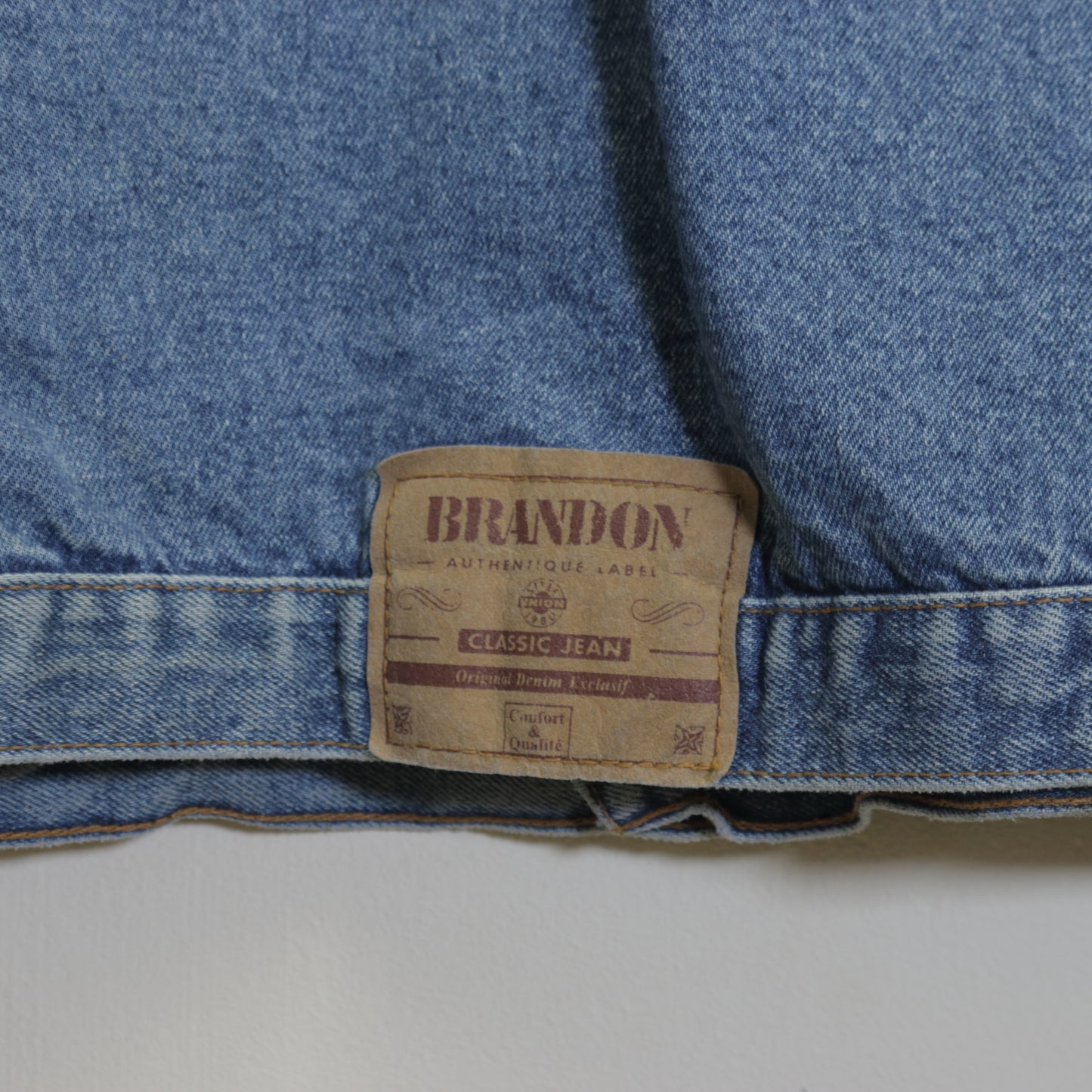 Vintage Brandon Denim jacket in blue. Best fits L