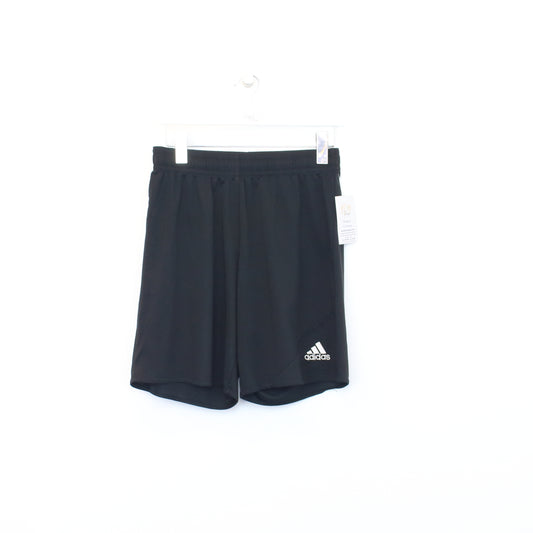 Vintage Adidas shorts in black. Best fits M