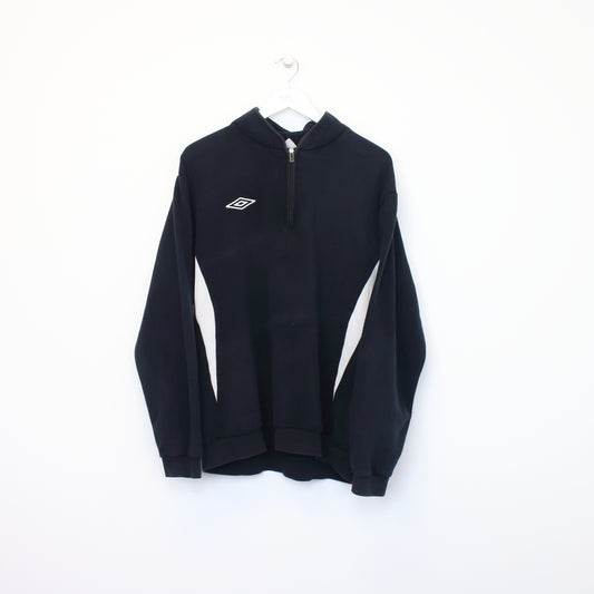 Vintage Umbro quater zip sweatshirt in black. Best fit L