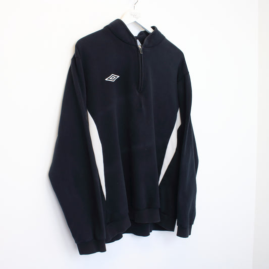 Vintage Umbro quater zip sweatshirt in black. Best fit L