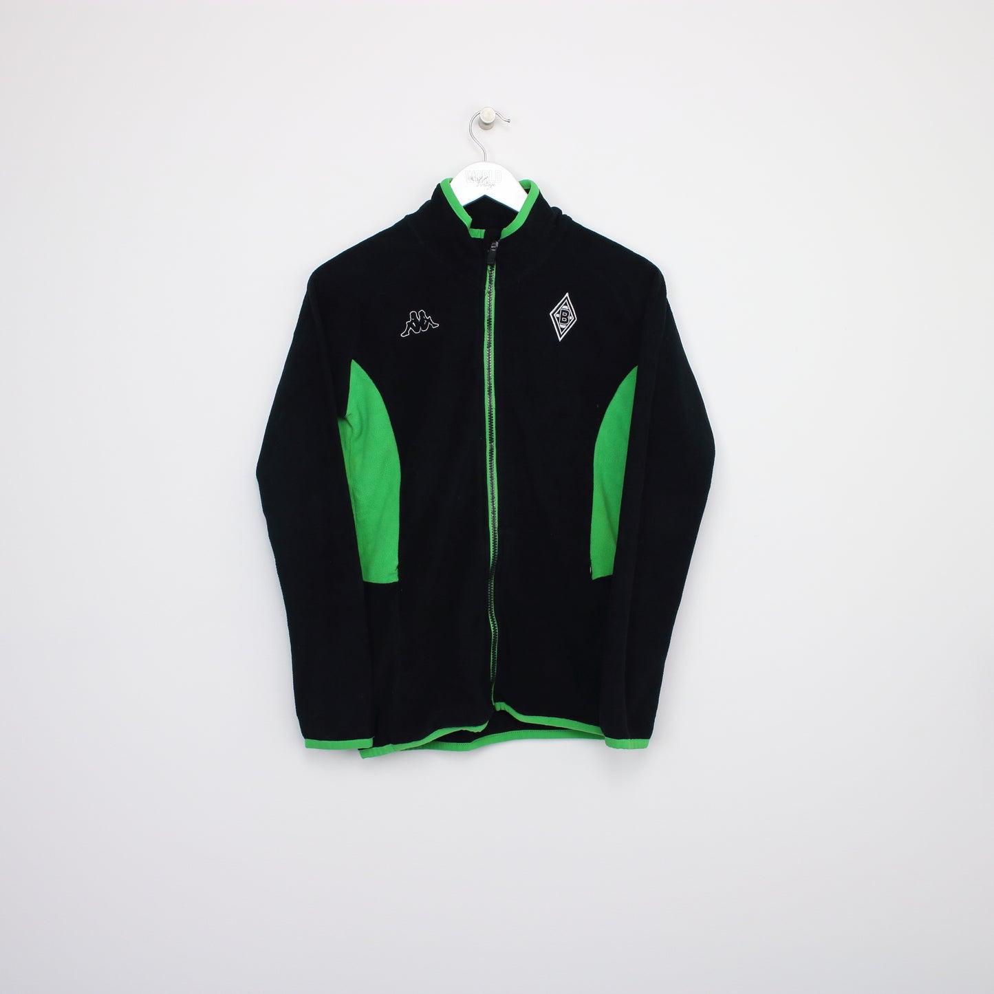 Vintage Women's Kappa full zip fleece in green and black. Best fits L