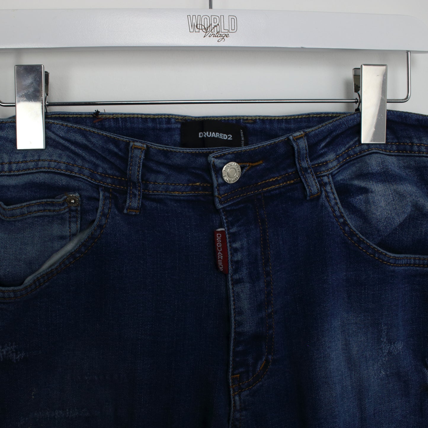 Vintage Dsqaured jeans in blue. Best fits W31 L27